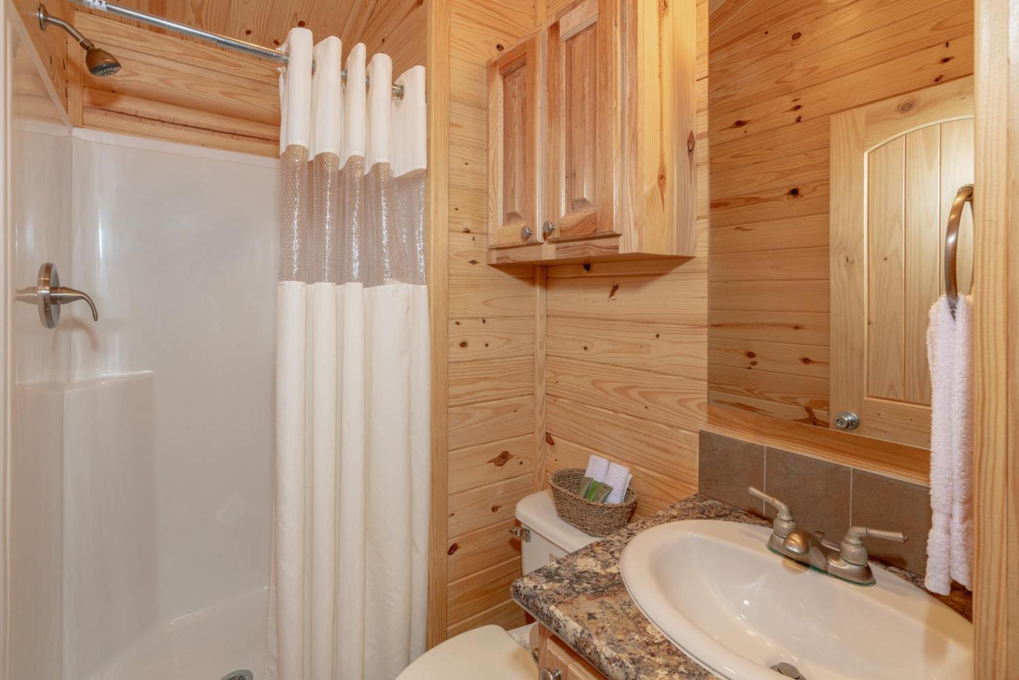 ホテル Sun Retreats Texas Hill Country ニューブラウンフェルズ 部屋 写真